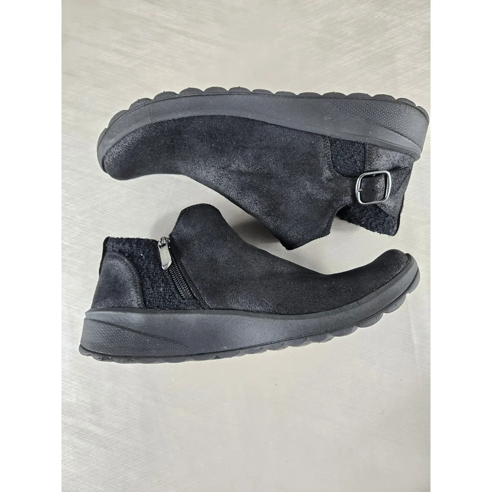 Bzees Womens Black Metallic Fabric Ankle Booties Machine Washable Comfort 8.5M